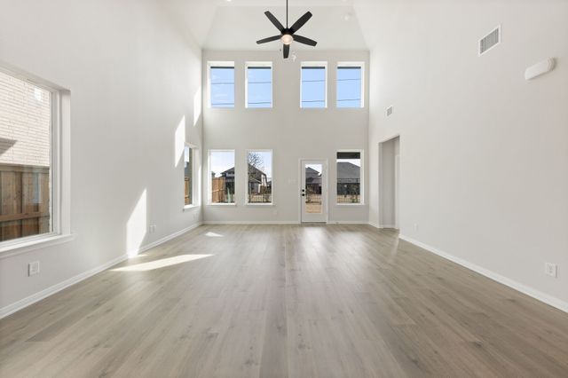 4029 Blue Spruce Avenue, Little Elm, TX 75068