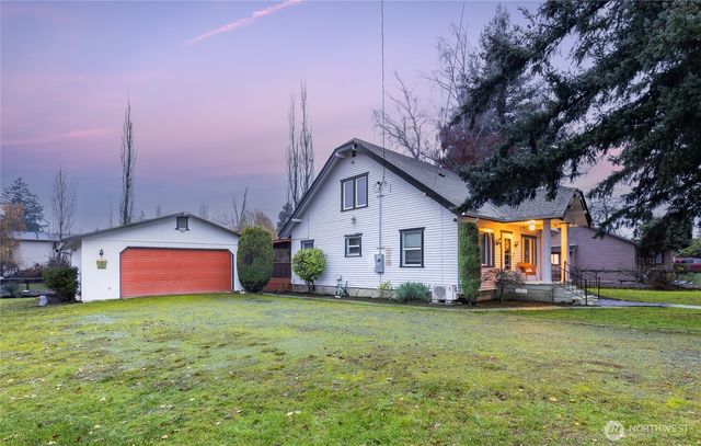 9712 Golden Given Road E, Tacoma, WA 98445