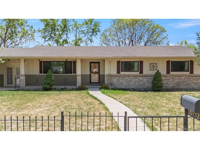 10152 W 70th Dr, Arvada, CO 80004