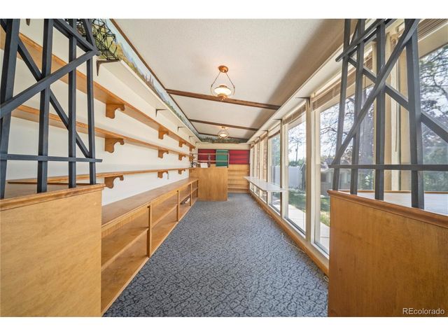 10152 W 70th Dr, Arvada, CO 80004