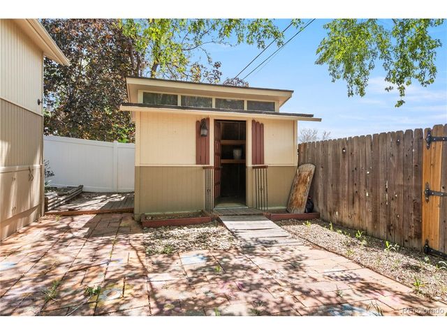 10152 W 70th Dr, Arvada, CO 80004