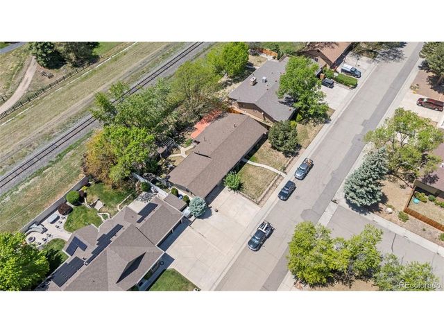 10152 W 70th Dr, Arvada, CO 80004