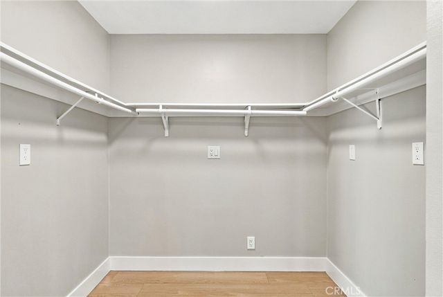 7751 Newman 4, Huntington Beach, CA 92647