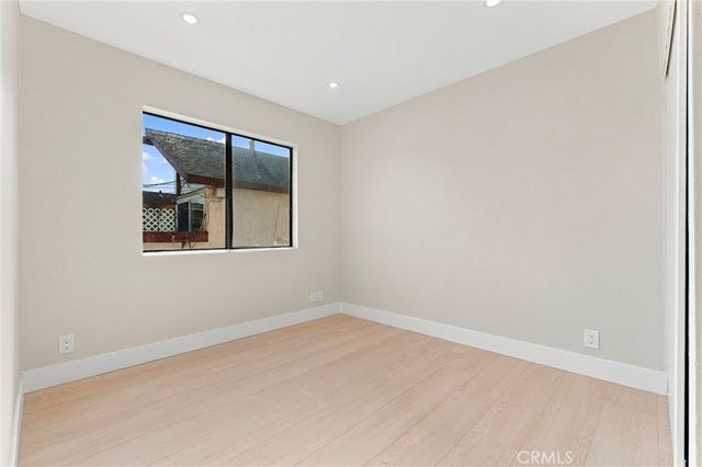 7751 Newman 4, Huntington Beach, CA 92647