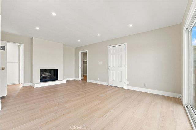 7751 Newman 4, Huntington Beach, CA 92647