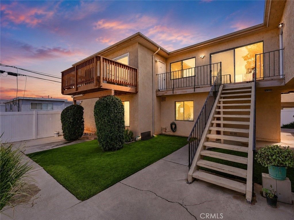 7751 Newman 4, Huntington Beach, CA 92647
