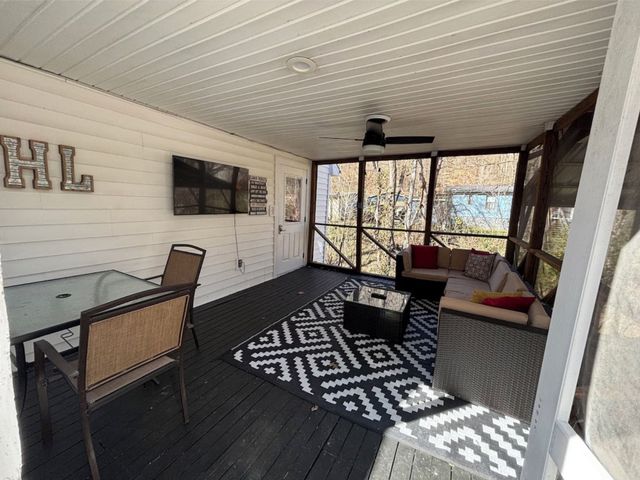 138 Cooper Ln, Smithville, TN 37166