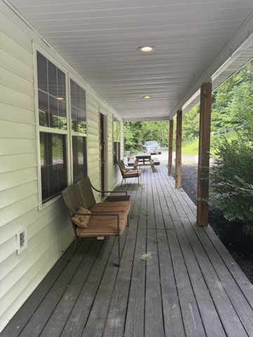 138 Cooper Ln, Smithville, TN 37166