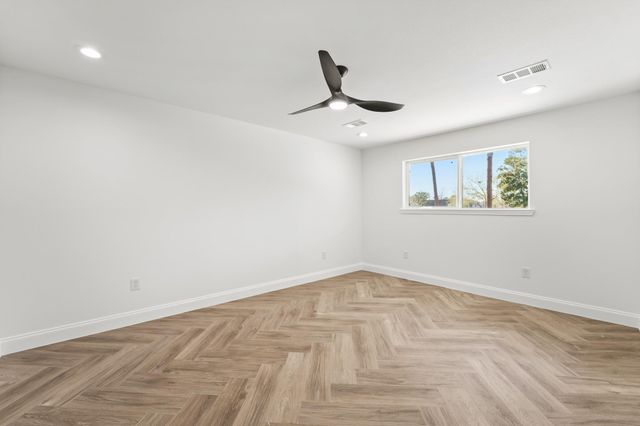 10722 Lynbrook Drive, Houston, TX 77042