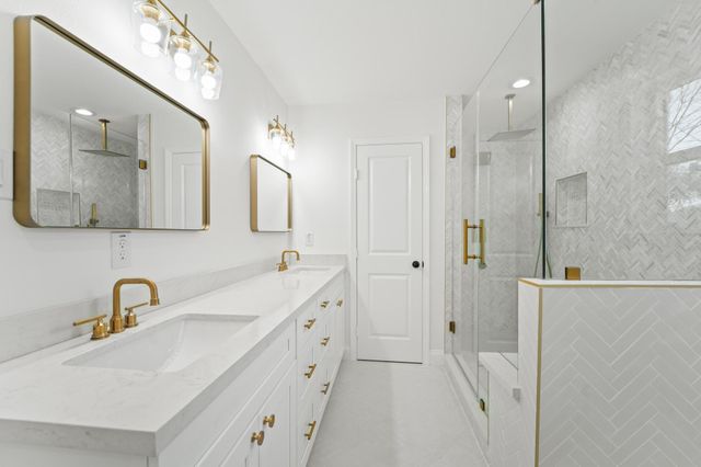 10722 Lynbrook Drive, Houston, TX 77042