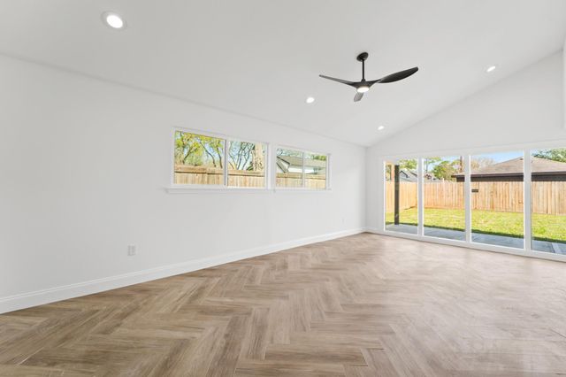 10722 Lynbrook Drive, Houston, TX 77042