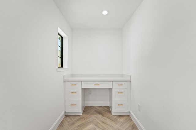 10722 Lynbrook Drive, Houston, TX 77042