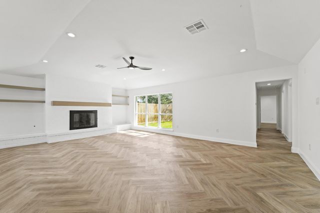 10722 Lynbrook Drive, Houston, TX 77042