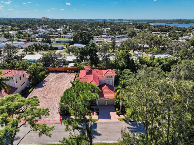 1690 ASSISI DRIVE 12, Sarasota, FL 34231