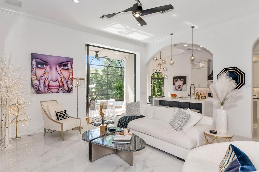 Image 5 of property listing at 1690 ASSISI DRIVE 12, Sarasota, FL 34231