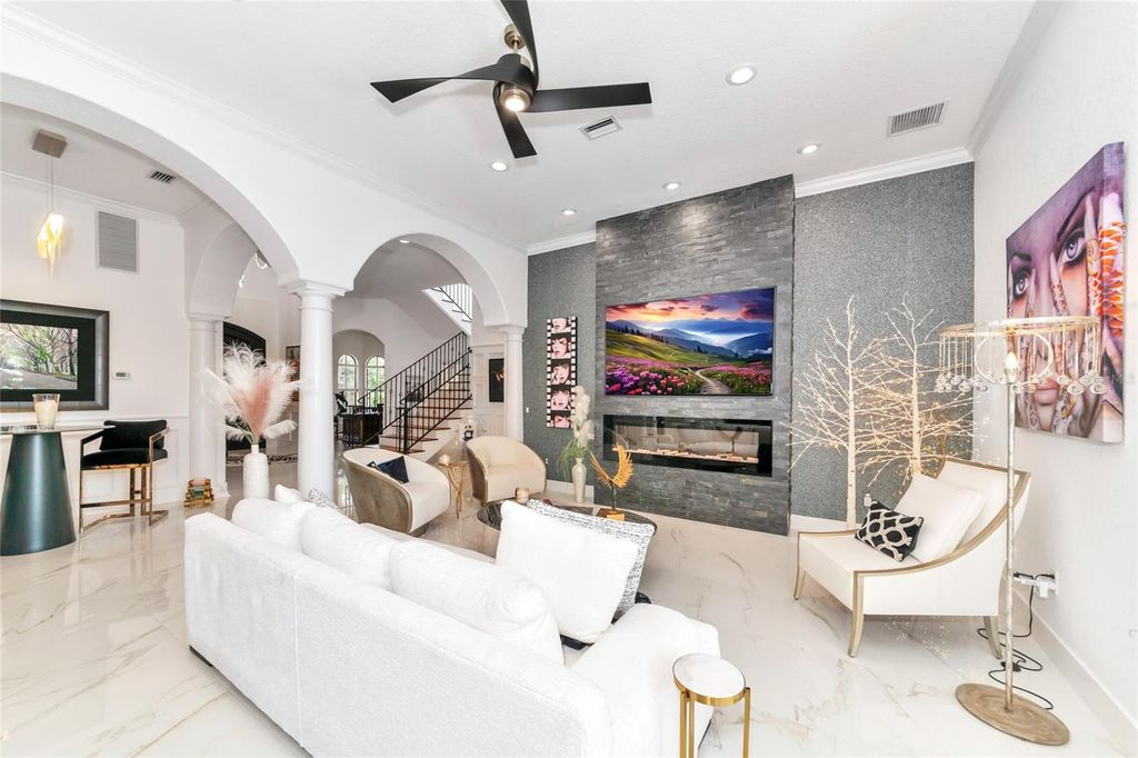 Image 6 of property listing at 1690 ASSISI DRIVE 12, Sarasota, FL 34231