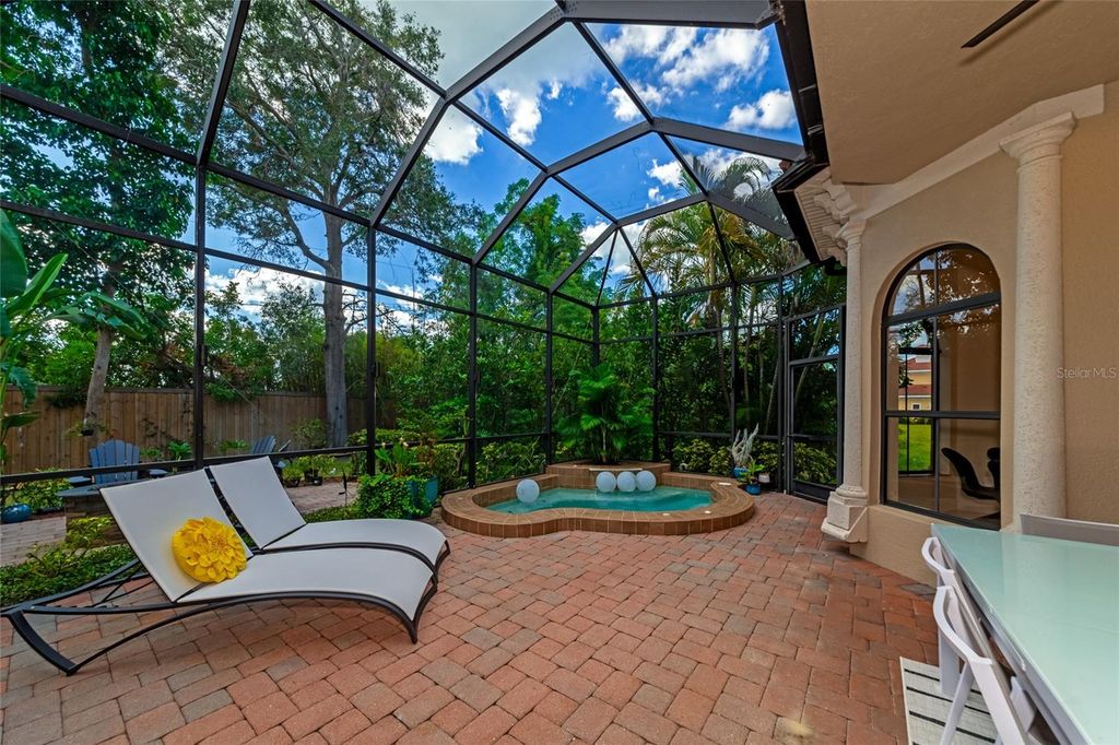 Image 59 of property listing at 1690 ASSISI DRIVE 12, Sarasota, FL 34231
