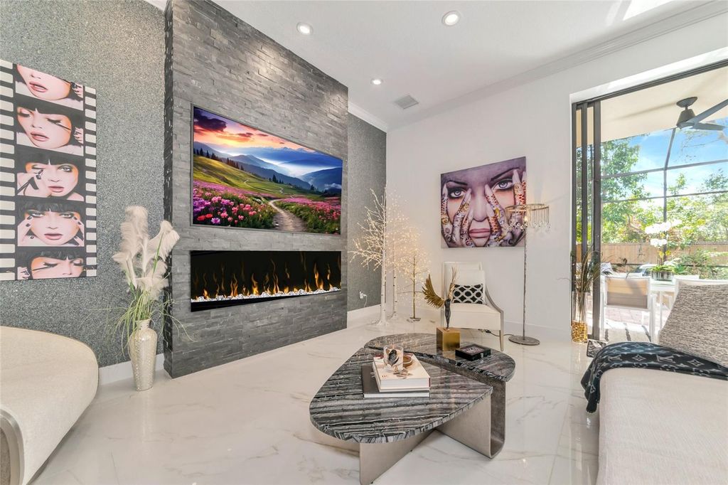 Image 8 of property listing at 1690 ASSISI DRIVE 12, Sarasota, FL 34231