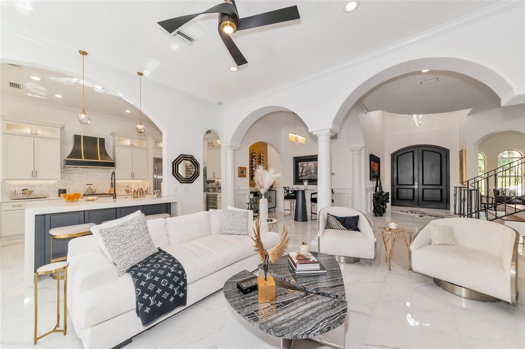 Image 9 of property listing at 1690 ASSISI DRIVE 12, Sarasota, FL 34231