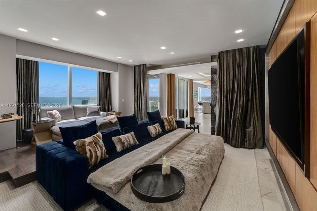 1425 Brickell Avenue PH2ABCD, Miami, FL 33131
