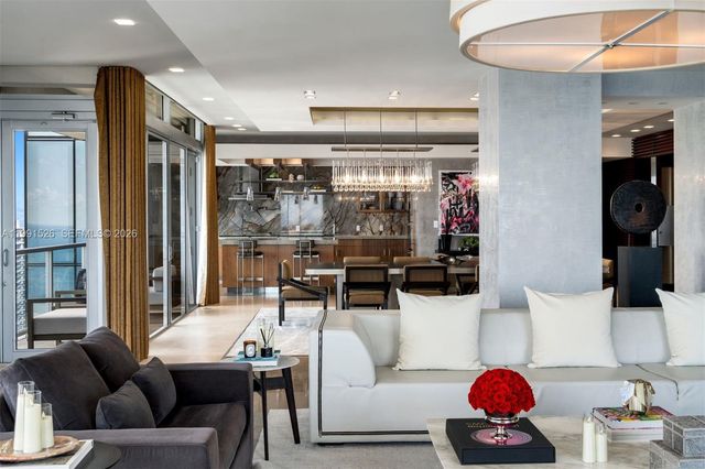 1425 Brickell Avenue PH2ABCD, Miami, FL 33131