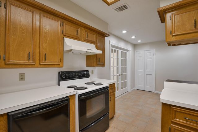 5406 Avenue C, Crosby, TX 77532