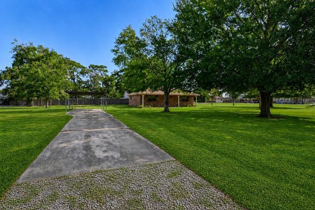 5406 Avenue C, Crosby, TX 77532