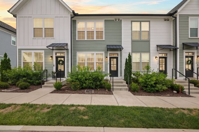 114 Stella Dr, Nashville, TN 37209