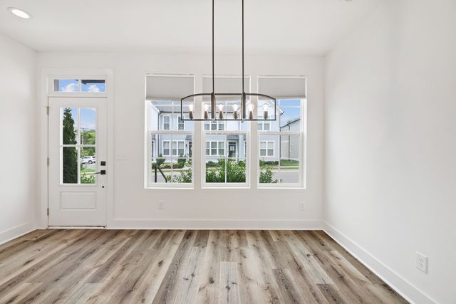 114 Stella Dr, Nashville, TN 37209