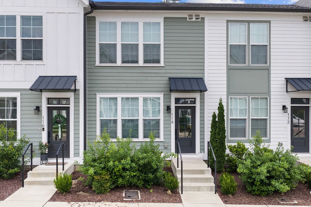 114 Stella Dr, Nashville, TN 37209