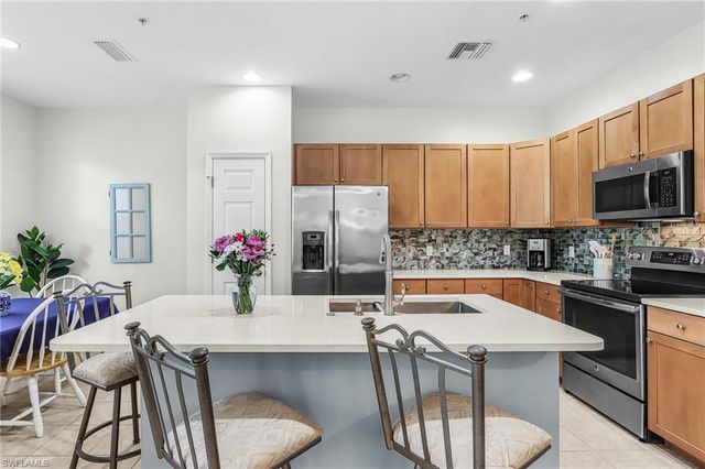 28105 Mandolin CT # 213, Bonita Springs, FL 34135