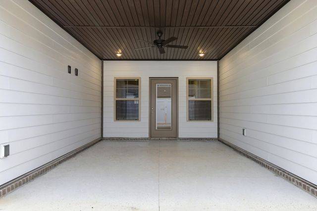 1422 Suzanne Drive, Murfreesboro, TN 37128