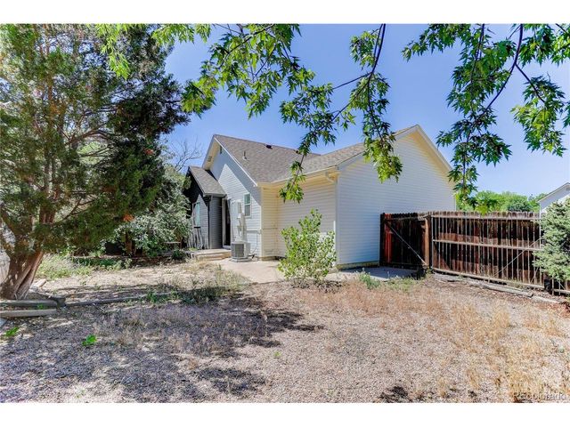 16966 E Tufts Pl, Aurora, CO 80015