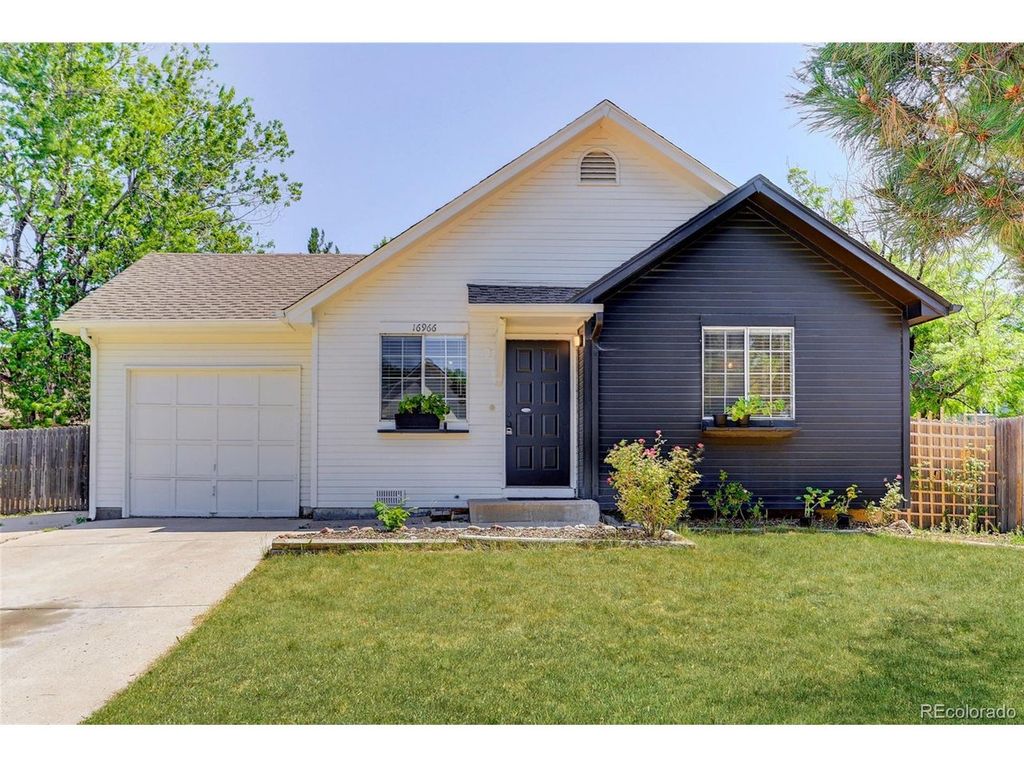 16966 E Tufts Pl, Aurora, CO 80015