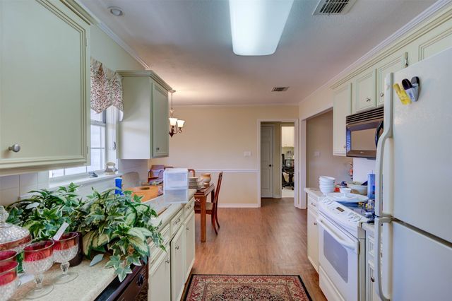 260 Duval Street, Benton, LA 71006