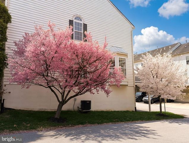 2001 NORTHRIDGE WAY, Phoenixville, PA 19460