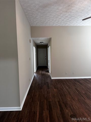 4001 WARE HILL Drive, Montgomery, AL 36109