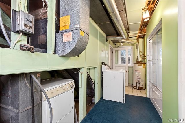 8465 Transit Road, Clarence, NY 14051