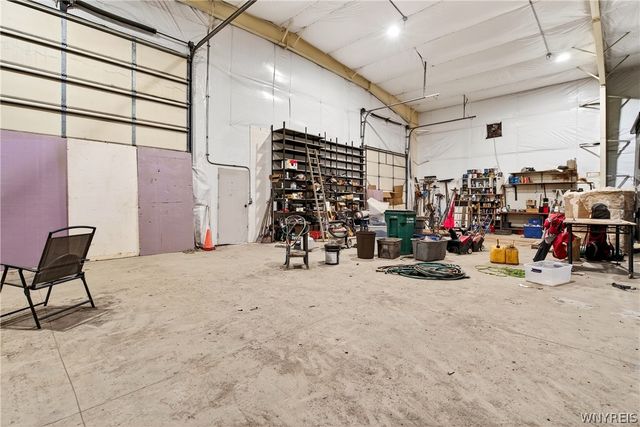 8465 Transit Road, Clarence, NY 14051