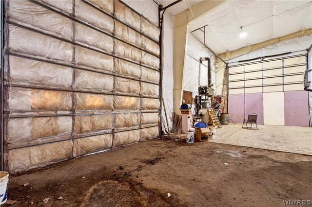 8465 Transit Road, Clarence, NY 14051