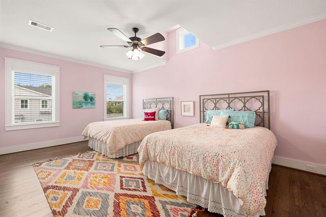 6430 Rolla Street, Houston, TX 77055