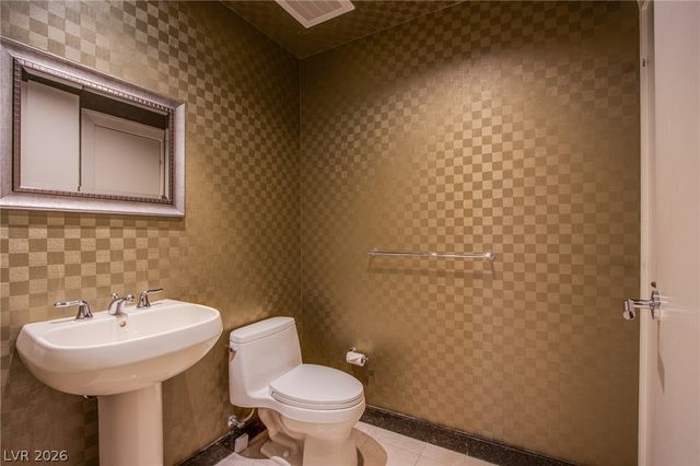 2700 Las Vegas Boulevard 2702, Las Vegas, NV 89109