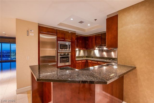 2700 Las Vegas Boulevard 2702, Las Vegas, NV 89109