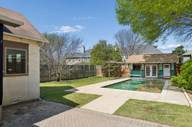 8015 Eagle Trail, Dallas, TX 75238