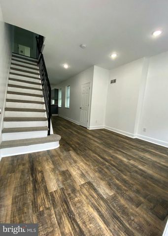 2108 E STELLA ST, Philadelphia, PA 19134