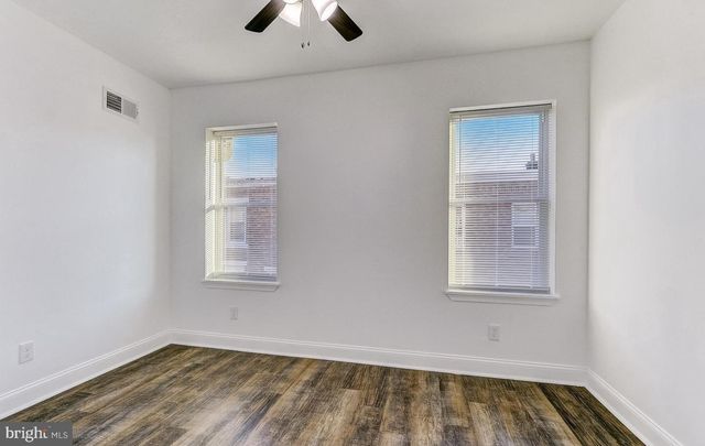 2108 E STELLA ST, Philadelphia, PA 19134