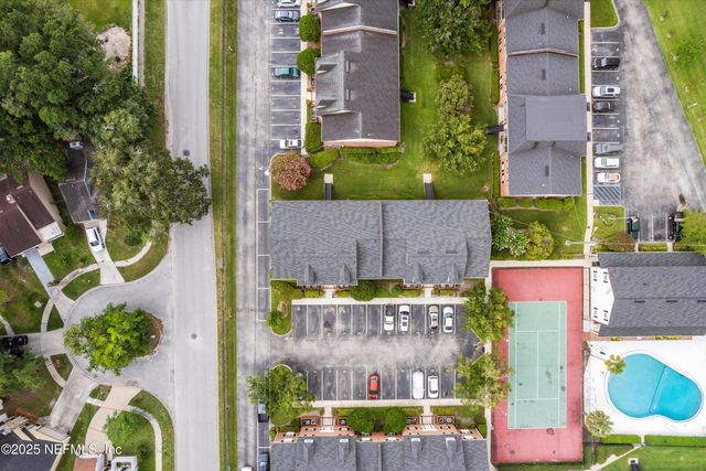 4915 BAYMEADOWS Road 8B, Jacksonville, FL 32217