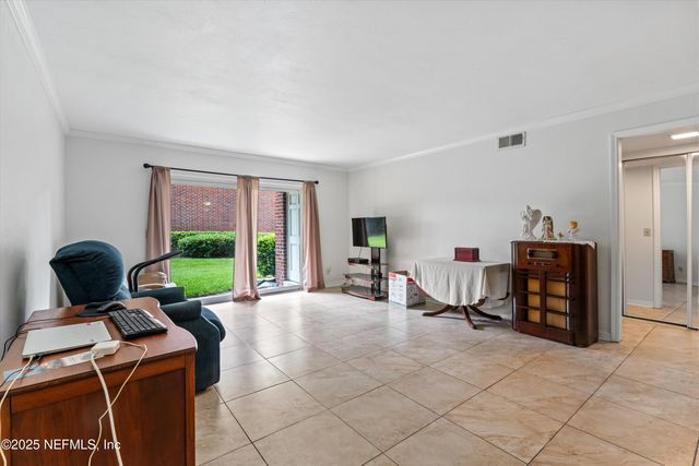 4915 BAYMEADOWS Road 8B, Jacksonville, FL 32217