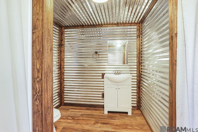 11465 Beco Rd, St Amant, LA 70774