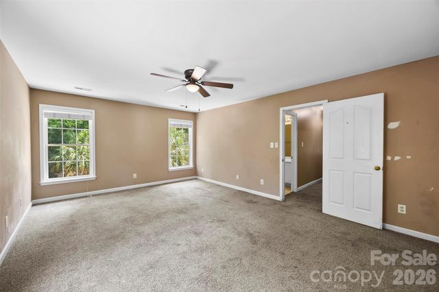 6520 Hollow Oak Drive, Mint Hill, NC 28227